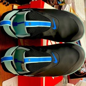 New unisex Nike Sneakers